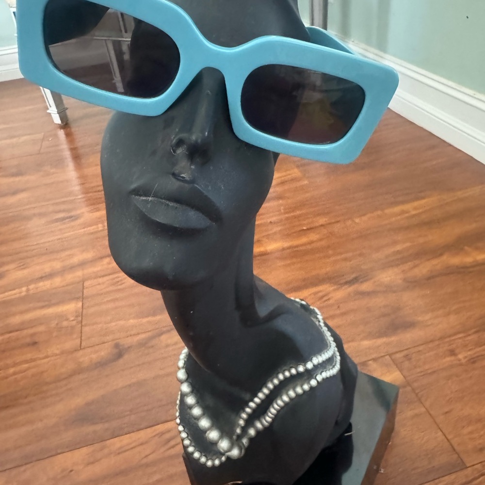 Stylish Blue Rectangular Sunglasses